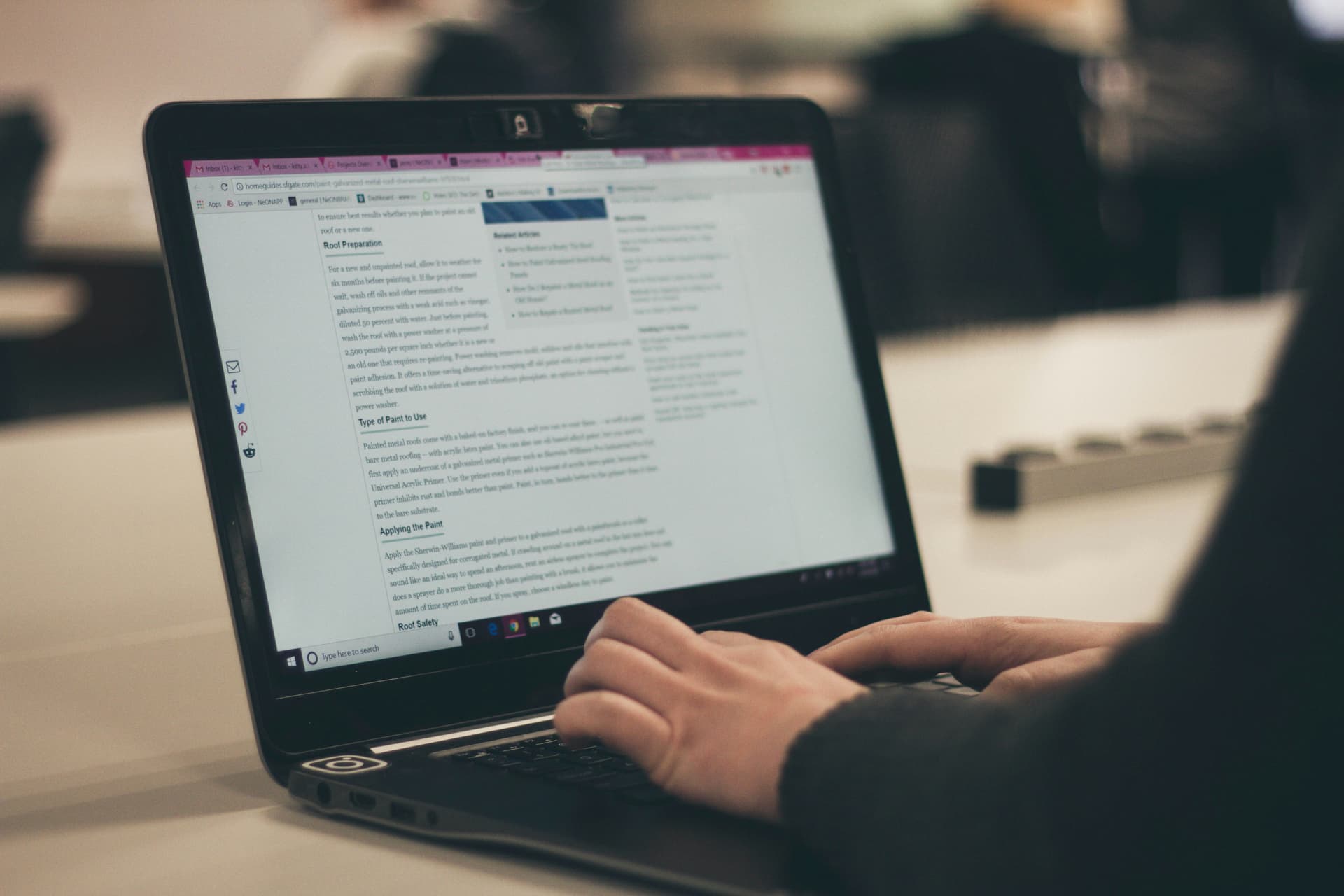 How to Write an Email With Your Resume: Templates and Tips - cover image